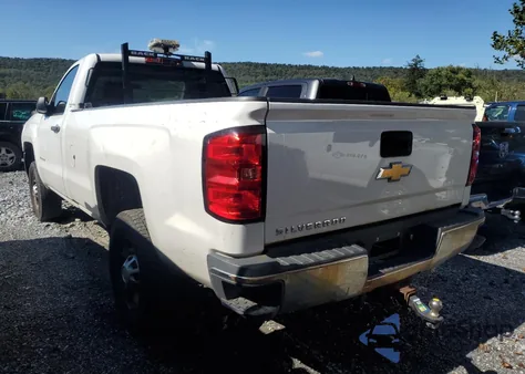 2015 Chevrolet Silverado K2500 Heavy Duty из США, поврежденный, VIN 1GC0KUEG5FZ142467